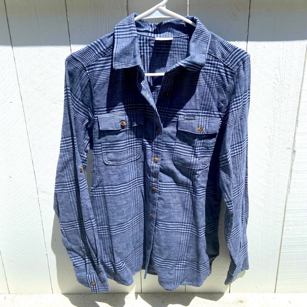 Women’s Columbia flannel shirt